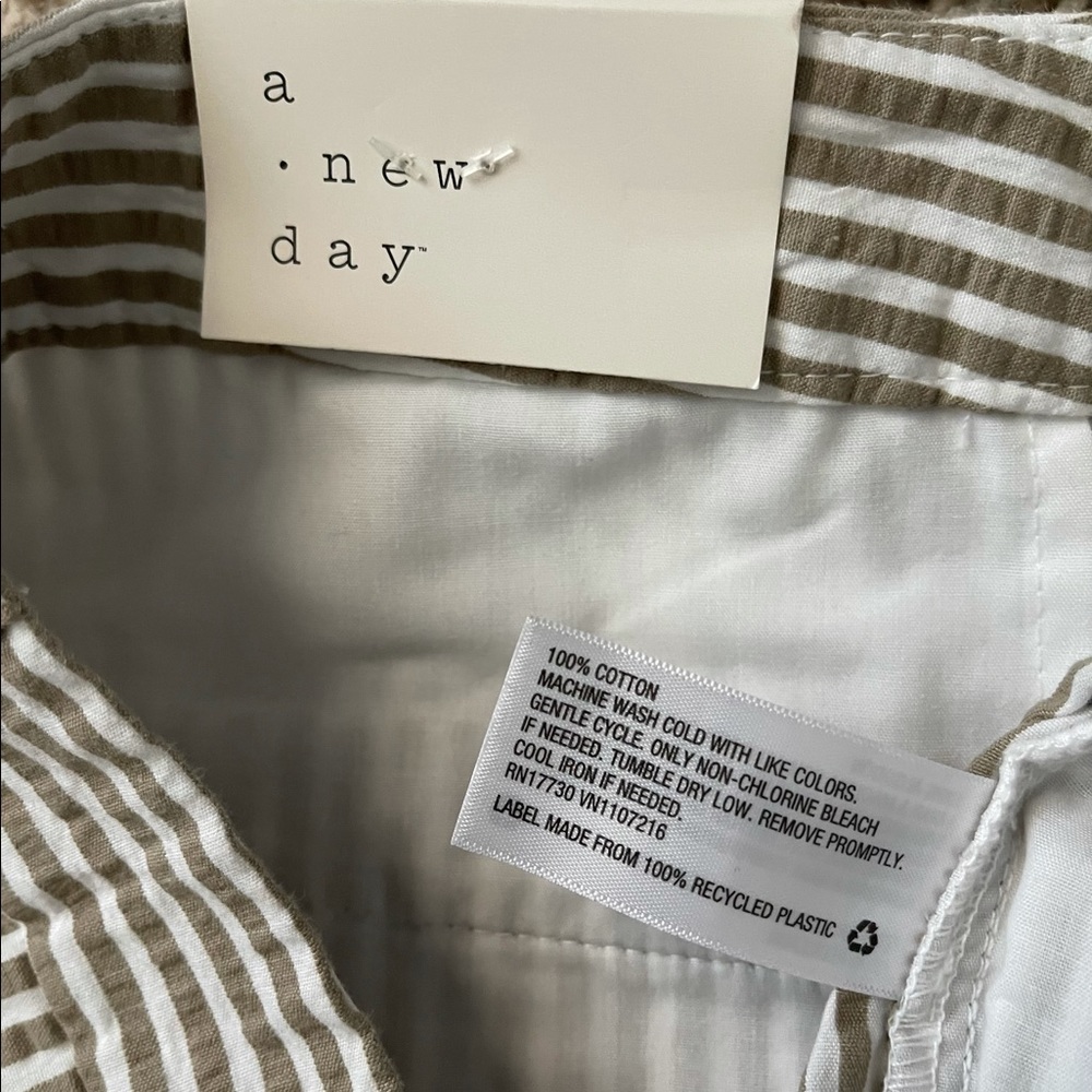 🎯SOLD‼️A New Day seersucker chino shorts-18 - Picture 6 of 10